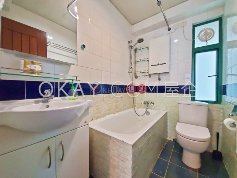 Lovely 2 bedroom in Mid-levels West | For Sale | Tim Po Court 添寶閣 Sales Listings