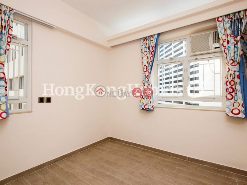 HK$ 8M, Pearl City Mansion | Wan Chai District, 3 Bedroom Family Unit at Pearl City Mansion | For Sale