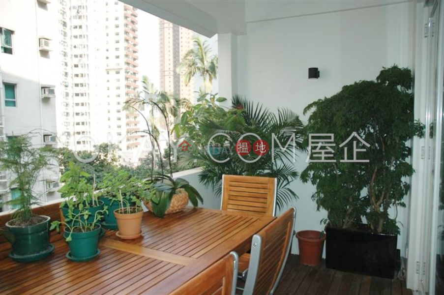 Rare 3 bedroom with balcony & parking | For Sale | Mirror Marina 鑑波樓 Sales Listings