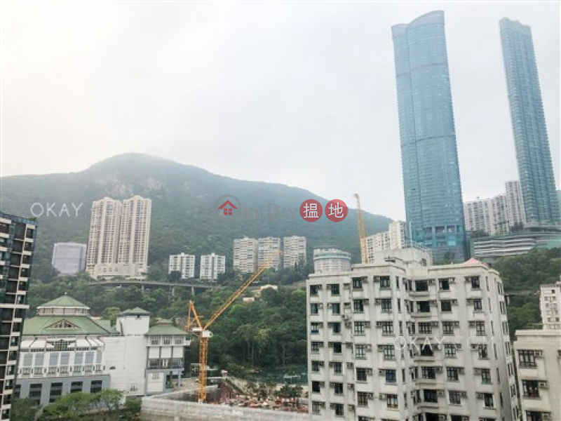 HK$ 43,000/ 月壹鑾灣仔區-3房2廁,極高層,露台《壹鑾出租單位》