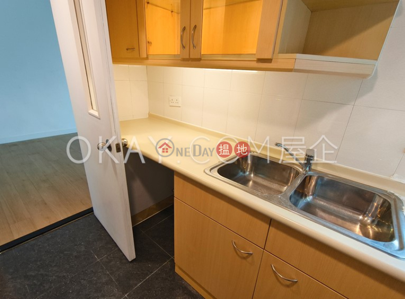 HK$ 39,500/ 月寶馬山花園-東區3房2廁,極高層,星級會所,露台寶馬山花園出租單位