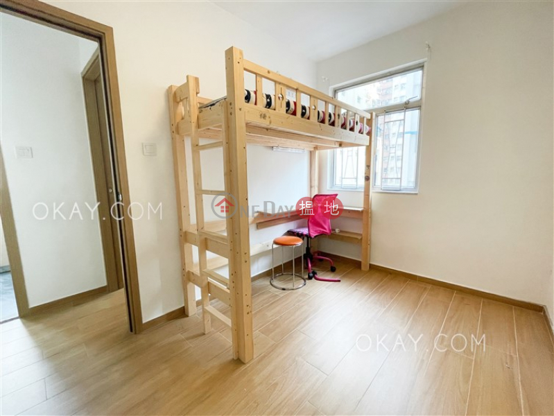 Intimate 2 bedroom on high floor | For Sale | Healthy Gardens 健威花園 Sales Listings