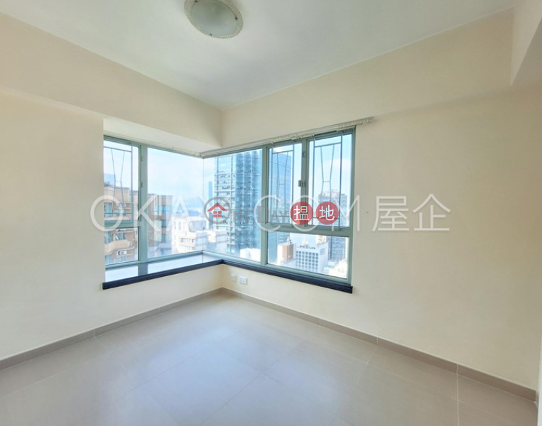 Nicely kept 2 bedroom on high floor | For Sale | 9 Kennedy Road | Wan Chai District Hong Kong, Sales HK$ 13.88M