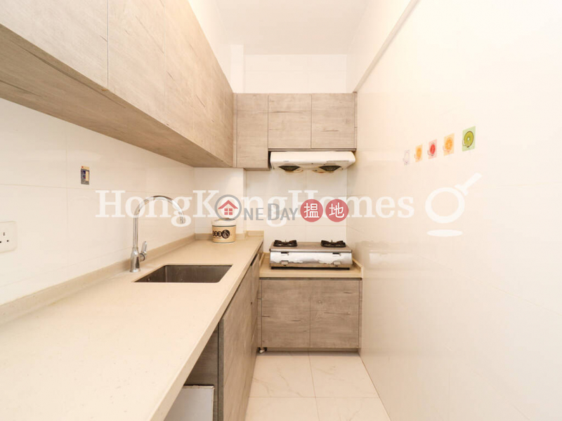 3 Bedroom Family Unit for Rent at Village Tower 7 Village Road | Wan Chai District | Hong Kong, Rental, HK$ 29,000/ month