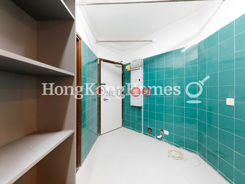 Property Search Hong Kong | OneDay | Residential | Rental Listings | 3 Bedroom Family Unit for Rent at Tregunter