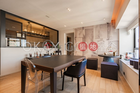 Luxurious 2 bed on high floor with rooftop & parking | For Sale | Valiant Park 駿豪閣 _0