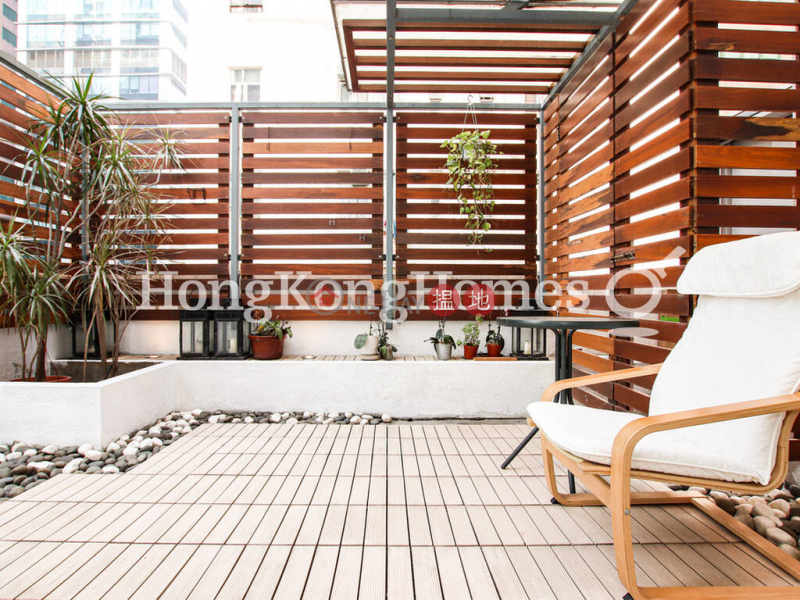 1 Bed Unit for Rent at Golden Coronation Building | Golden Coronation Building 金冠大廈 Rental Listings
