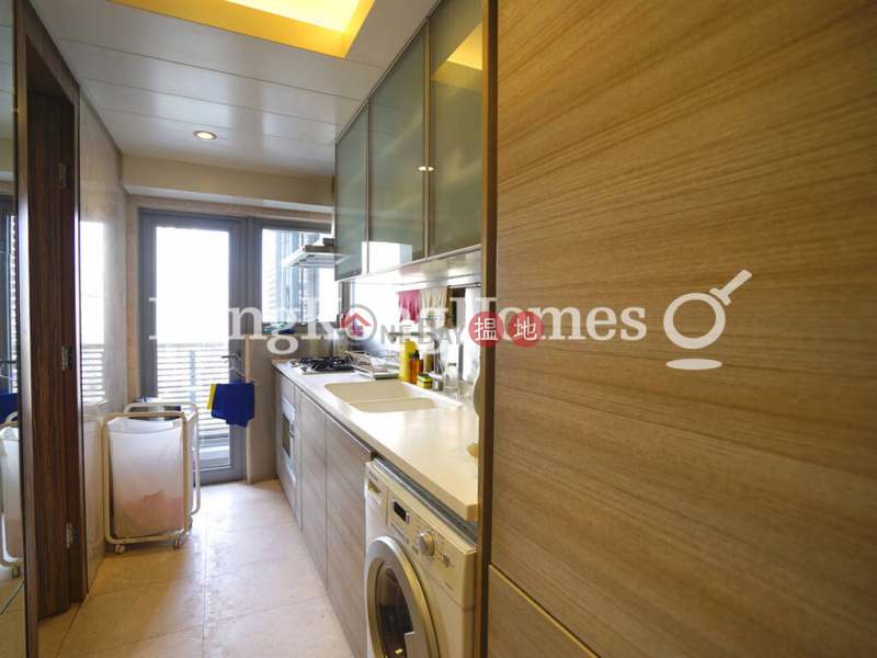 HK$ 43,000/ month Serenade, Wan Chai District, 3 Bedroom Family Unit for Rent at Serenade