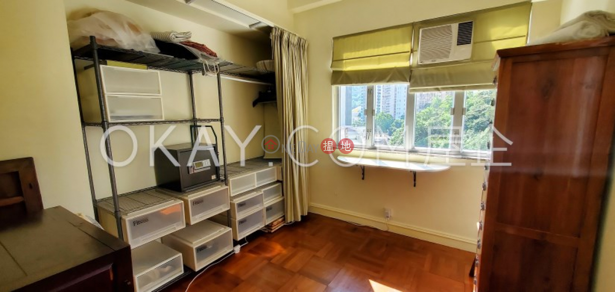 H & S Building | Middle Residential | Sales Listings HK$ 13.5M