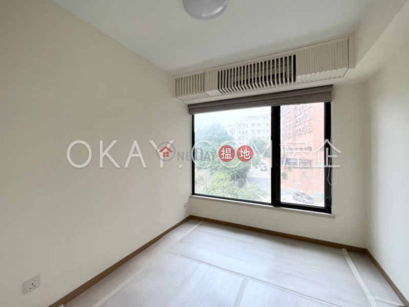 Beautiful 3 bedroom with balcony & parking | For Sale | Winfield Building Block A&B 雲暉大廈AB座 Sales Listings