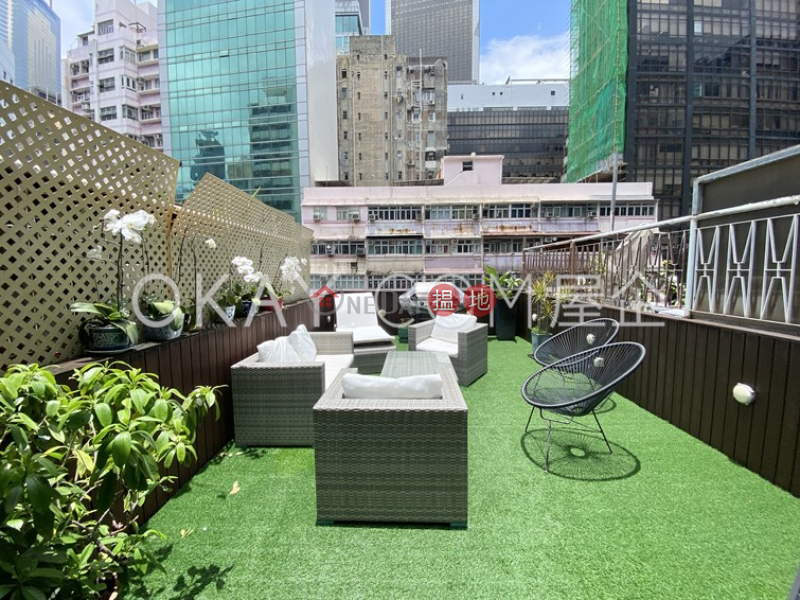Lovely 2 bedroom on high floor with rooftop | For Sale | 292-294 Lockhart Road 駱克道292-294號 Sales Listings