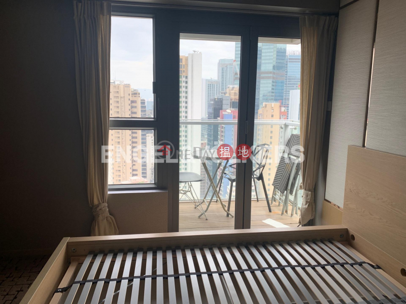 HK$ 50,000/ month | Centre Point | Central District, 3 Bedroom Family Flat for Rent in Soho