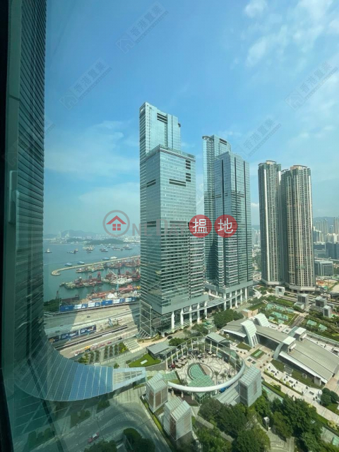 Self-made duplex with two bedrooms, one suite, and one study in The Harbourside | The Harbourside Tower 2 君臨天下2座 _0