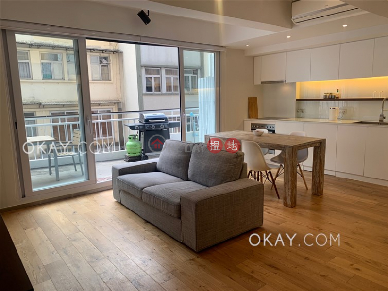 Popular 1 bedroom with terrace | Rental, New Central Mansion 新中環大廈 Rental Listings | Central District (OKAY-R74798)