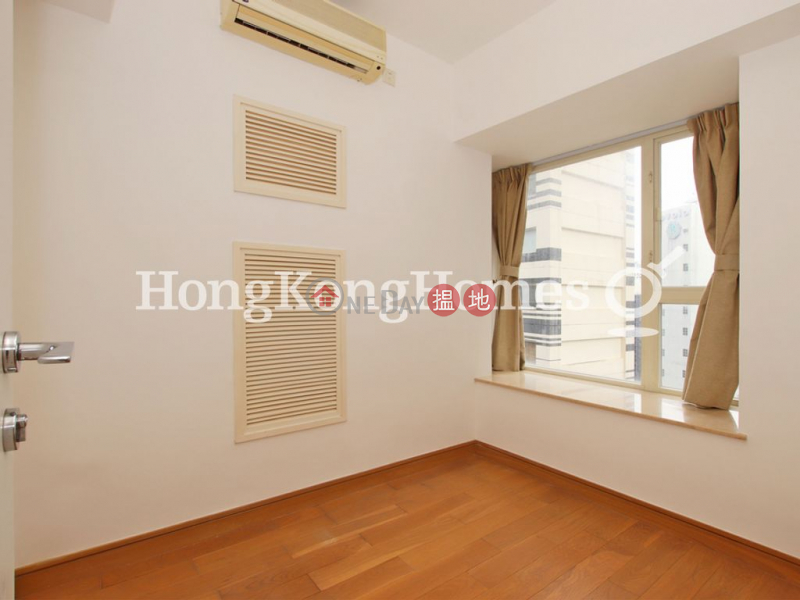 HK$ 25,000/ month Centrestage Central District | 2 Bedroom Unit for Rent at Centrestage