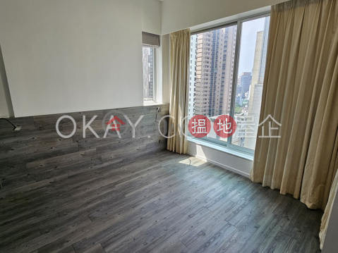 Efficient 3 bedroom with balcony | Rental | 5H Bowen Road 寶雲道5H號 _0