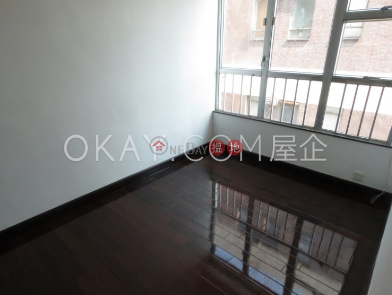Popular 3 bedroom on high floor with balcony & parking | Rental | The Regalis 帝鑾閣 Rental Listings