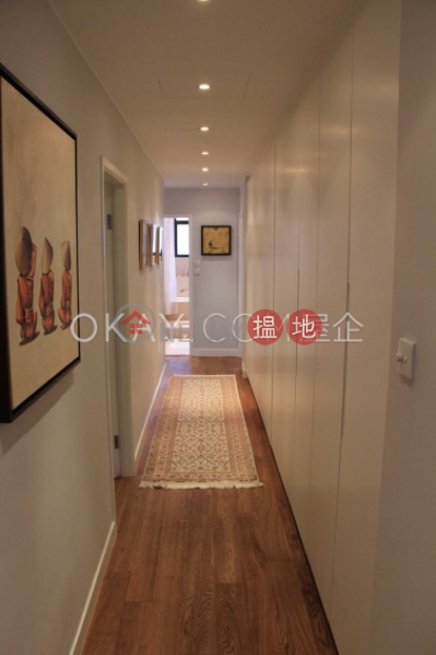 3房2廁,連車位,露台冠園出售單位|冠園(Ridge Court)出售樓盤 (OKAY-S7951)