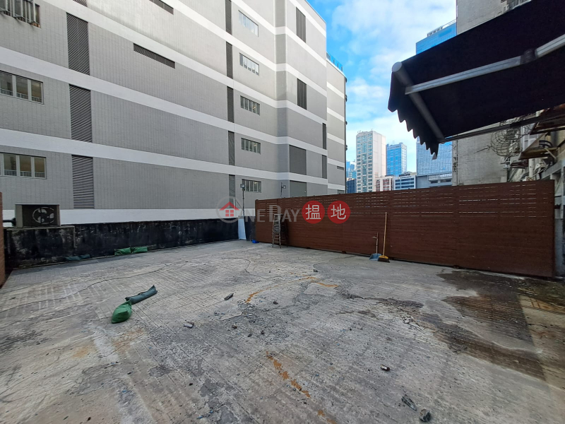 鴻泰工業大廈-中層工業大廈-出租樓盤HK$ 19,000/ 月