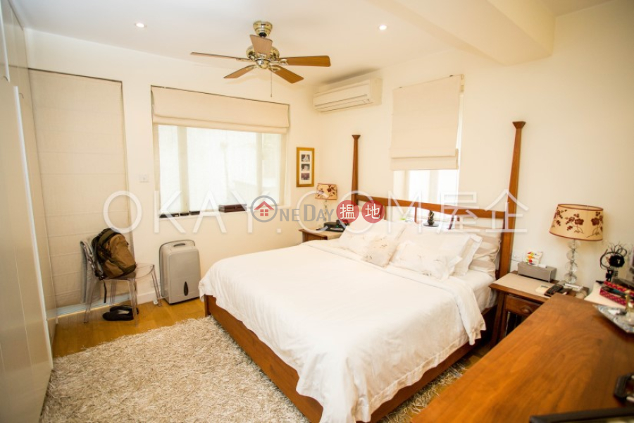 HK$ 26.5M, Peace Court | Western District, Unique 3 bedroom with terrace & parking | For Sale