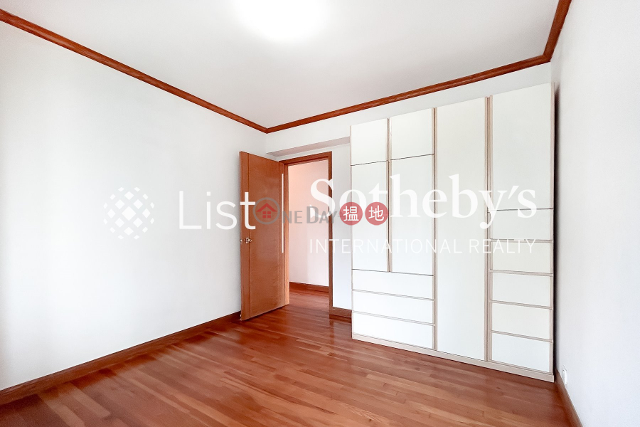 Property Search Hong Kong | OneDay | Residential Rental Listings | Property for Rent at Robinson Place with 3 Bedrooms