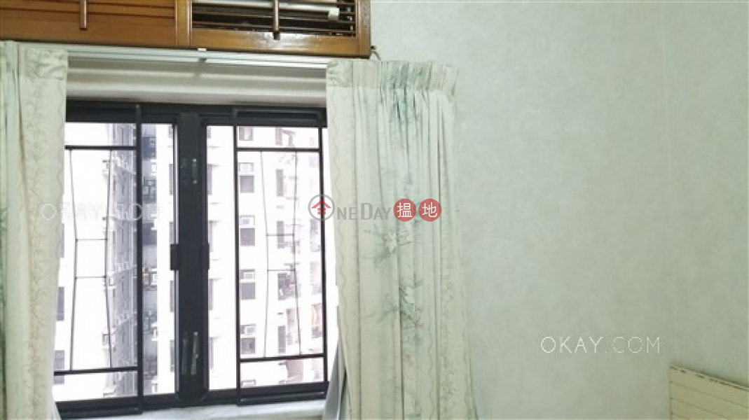 Charming 4 bedroom on high floor with balcony | For Sale, 100 Shing Tai Road | Eastern District, Hong Kong | Sales, HK$ 13.2M