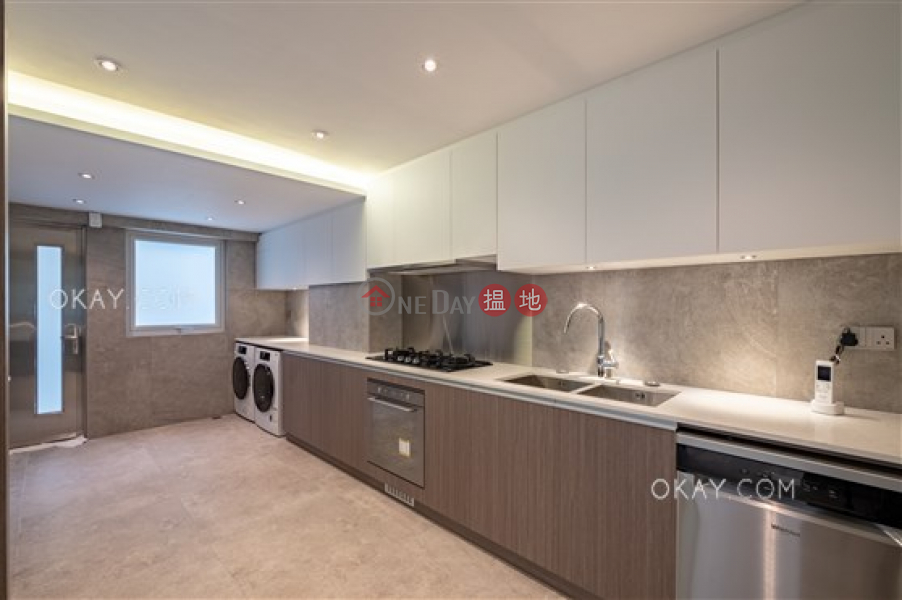 HK$ 88,000/ month, 12-14 Shouson Hill Road West, Southern District, Beautiful 4 bedroom with parking | Rental