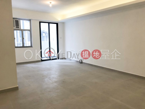 Tasteful 3 bedroom with balcony | Rental, Hamilton Mansion 美登大廈 | Wan Chai District (OKAY-R255917)_0