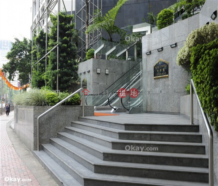 香港搵樓|租樓|二手盤|買樓| 搵地 | 住宅-出租樓盤3房2廁,實用率高,極高層,海景柏景臺2座出租單位