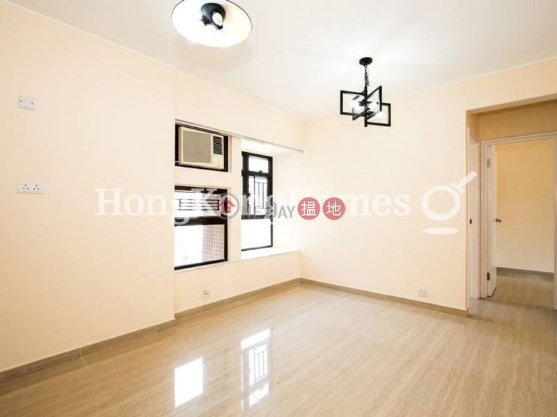 3 Bedroom Family Unit for Rent at Wai Wah Court 12R Smithfield | Western District | Hong Kong, Rental | HK$ 25,000/ month
