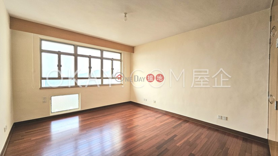 Exquisite 3 bedroom with balcony & parking | Rental | 111 Mount Butler Road Block C-D 畢拉山道 111 號 C-D座 Rental Listings