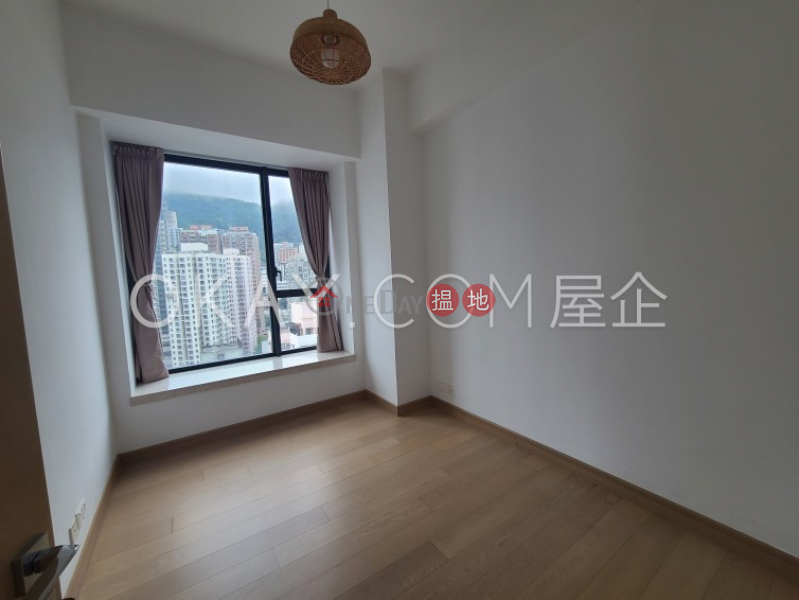 Beautiful 3 bedroom with sea views, balcony | Rental | Upton 維港峰 Rental Listings