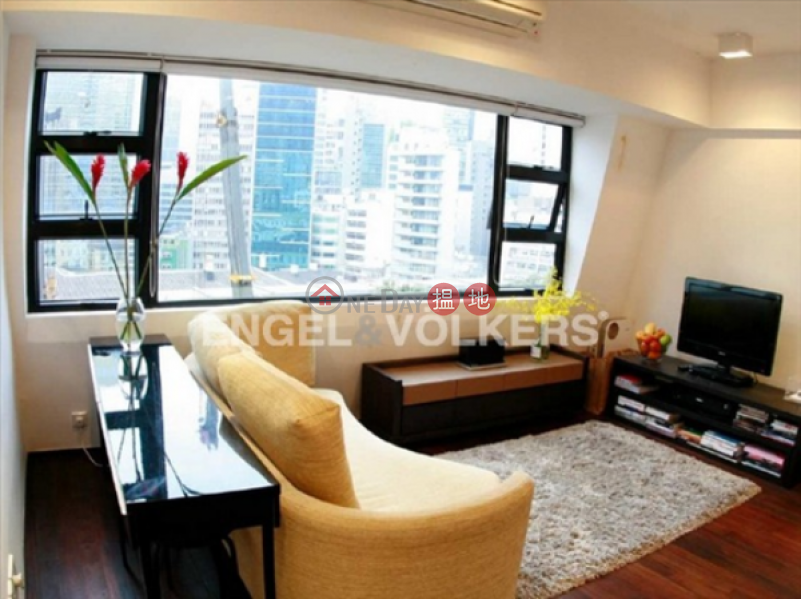 Studio Flat for Sale in Central, Tung Yuen Building 東源樓 Sales Listings | Central District (EVHK32998)