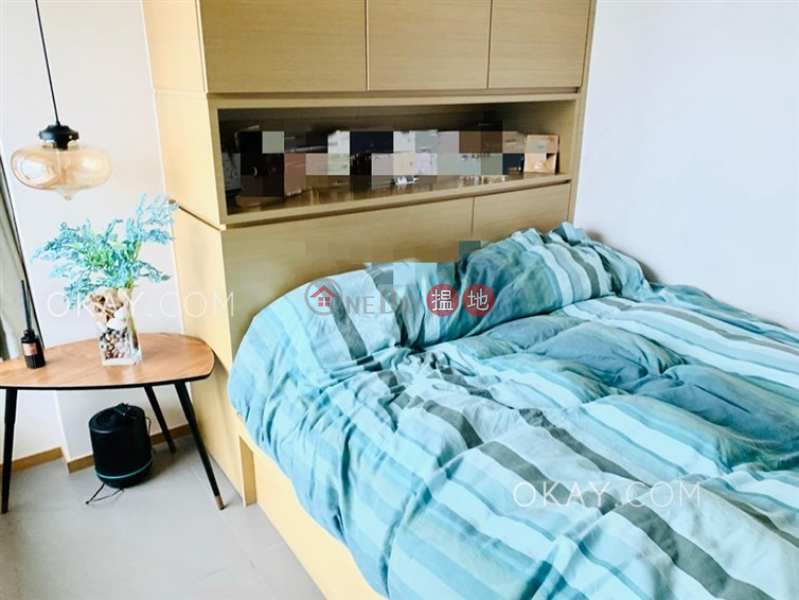 Lovely 2 bedroom on high floor | For Sale | Tower 2 Island Harbourview 維港灣2座 Sales Listings