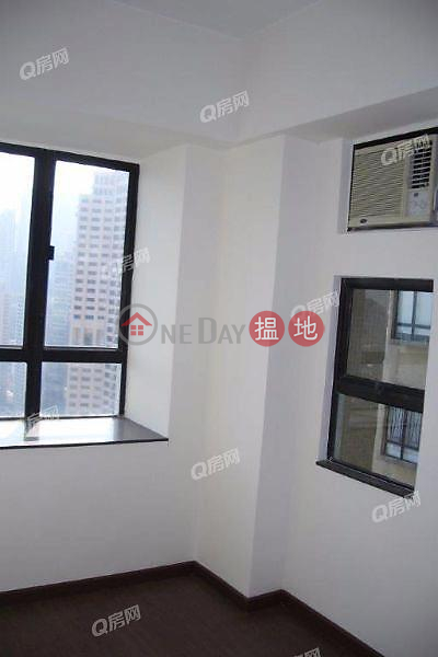 Property Search Hong Kong | OneDay | Residential | Sales Listings, Robinson Heights | 2 bedroom High Floor Flat for Sale