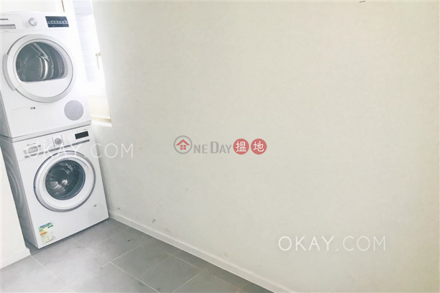 HK$ 80,000/ month | St. Joan Court, Central District, Rare 3 bedroom with balcony & parking | Rental
