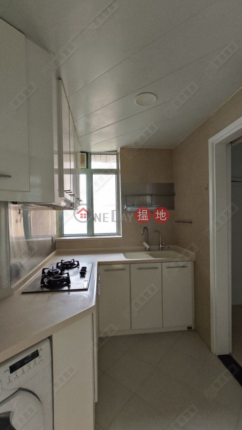 Three-bedroom unit at The HarbourSide, Tower 1 The Victoria Towers 港景峯1座 | Yau Tsim Mong (A0690400)_0