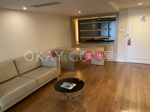 Practical 1 bedroom with sea views | Rental | Convention Plaza Apartments 會展中心會景閣 _0