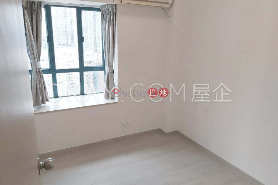 HK$ 38,000/ month Prosperous Height, Western District Elegant penthouse with rooftop | Rental