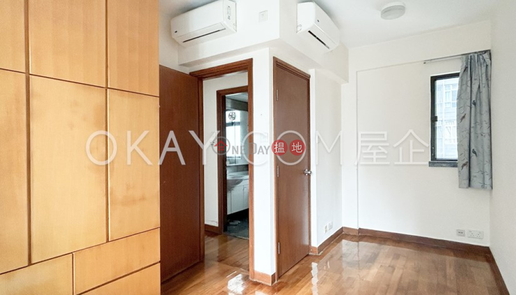 HK$ 10.7M | Bella Vista | Western District | Luxurious 2 bedroom in Mid-levels West | For Sale