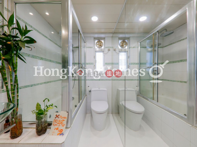 2 Bedroom Unit at Yick Fung Garden | For Sale 20 Kennedy Town Praya | Western District, Hong Kong | Sales, HK$ 9.08M