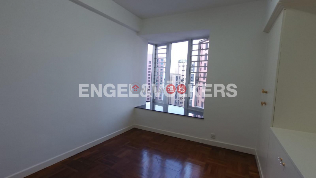 HK$ 80,000/ month Tregunter, Central District | 3 Bedroom Family Flat for Rent in Central Mid Levels