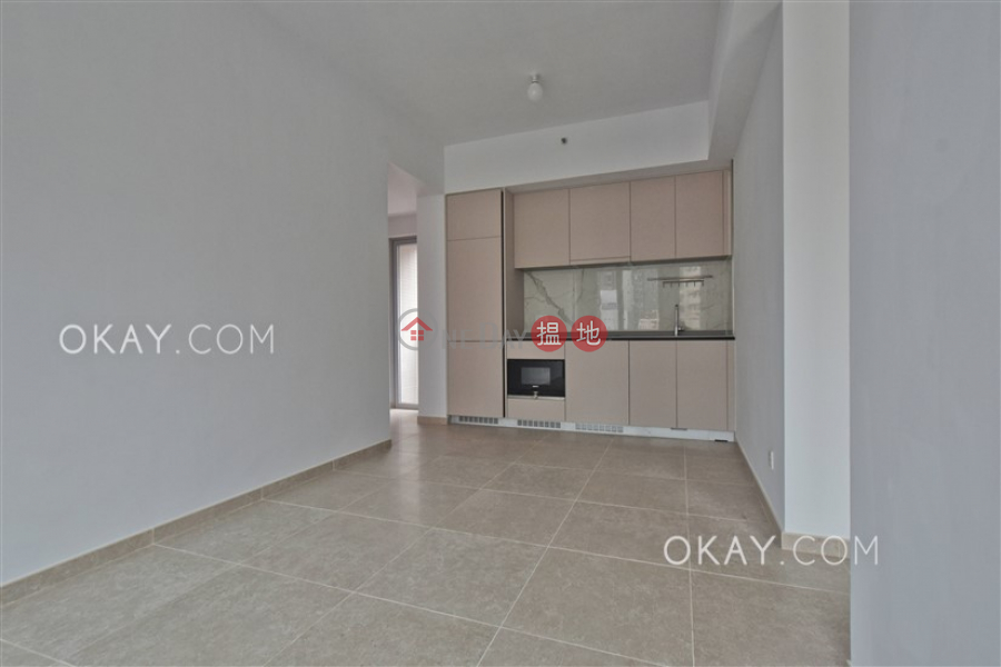 Gorgeous 2 bedroom with balcony | Rental 8 Hing Hon Road | Western District | Hong Kong, Rental HK$ 34,000/ month