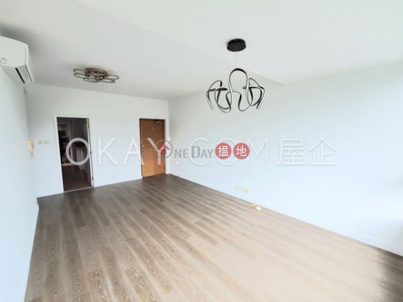 Stylish 3 bedroom on high floor | Rental, Discovery Bay, Phase 11 Siena One, Block 58 愉景灣 11期 海澄湖畔一段 58座 Rental Listings | Lantau Island (OKAY-R33663)