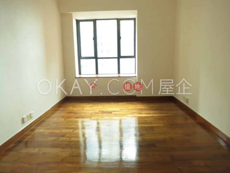 HK$ 138,000/ month Dynasty Court, Central District, Stylish 4 bedroom with balcony & parking | Rental