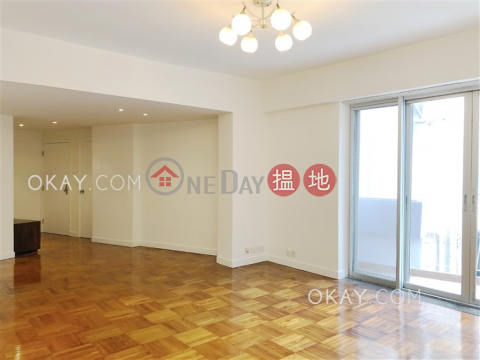 Nicely kept 3 bedroom with balcony & parking | For Sale | BEACON HILL COURT 龍景樓 _0