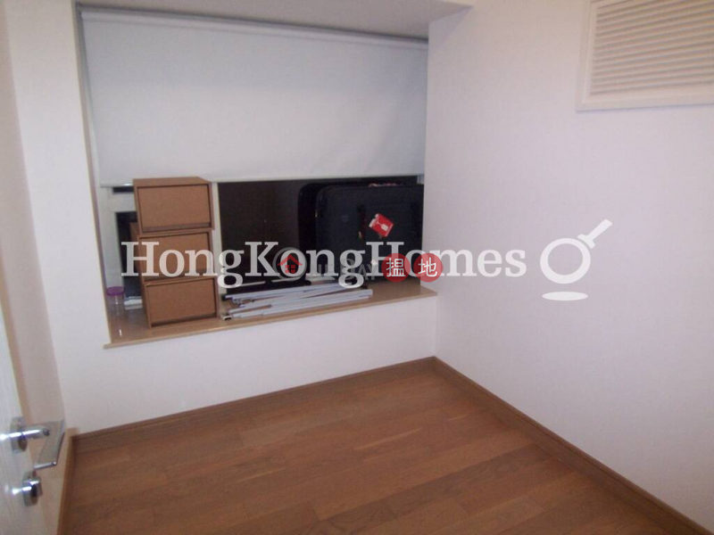 HK$ 26,800/ month | Centrestage Central District | 2 Bedroom Unit for Rent at Centrestage