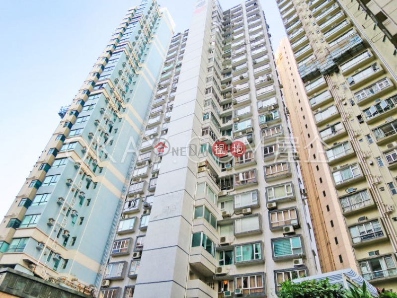 Lovely 3 bedroom with parking | Rental, Caroline Height 嘉蘭閣 Rental Listings | Wan Chai District (OKAY-R21839)