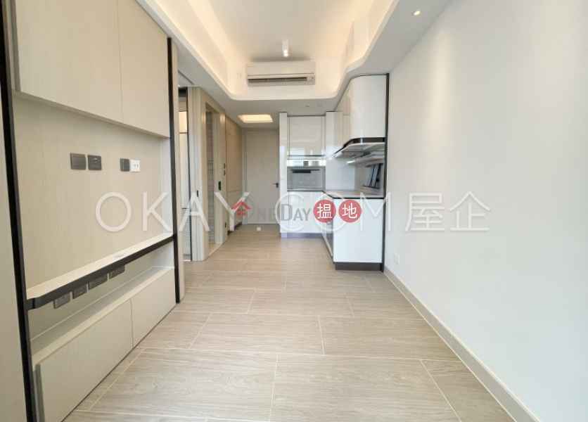 Townplace Soho | Middle Residential | Rental Listings, HK$ 26,000/ month