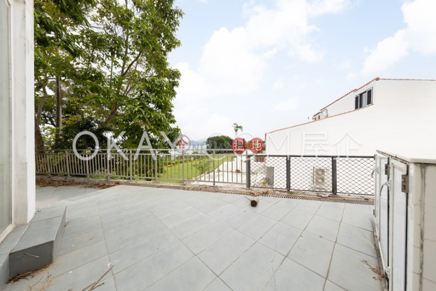 Tasteful house with rooftop, terrace & balcony | For Sale | House A1 Pik Sha Garden 碧沙花園 A1座 Sales Listings